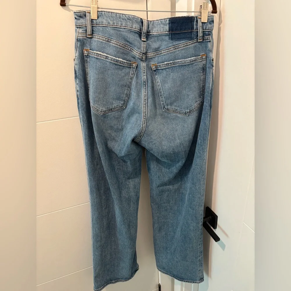 Abercrombie & Fitch 90s Relaxed High Rise SHORT CURVE LOVE - Picture 2 of 3
